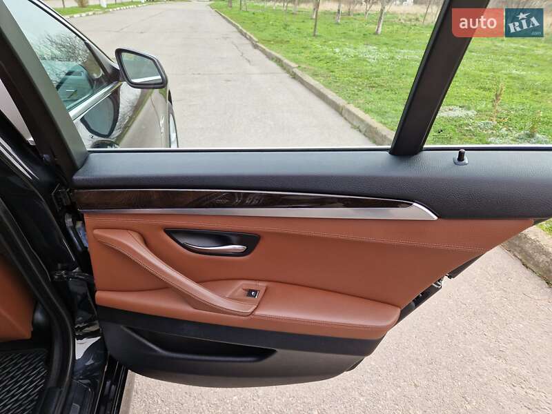 Седан BMW 5 Series 2011 в Калуші фото 40 Седан BMW 5 Series 2011 в Калуші