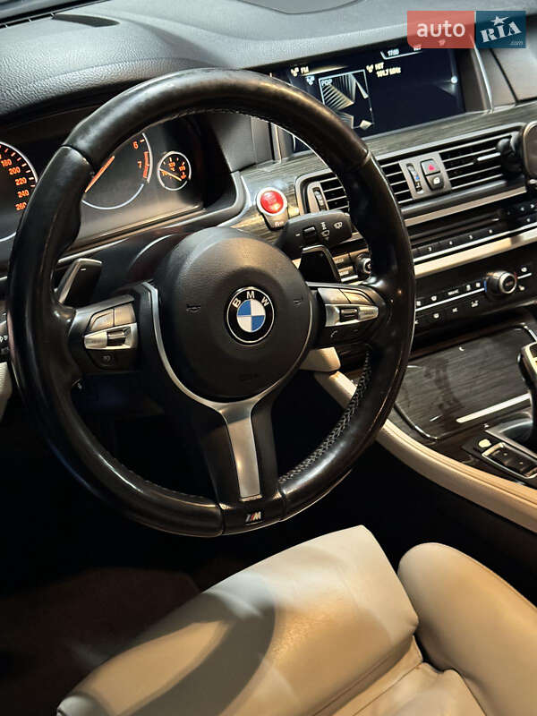 Седан BMW 5 Series 2014 в Львове