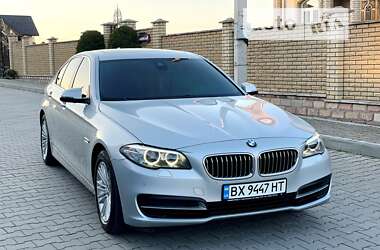 Седан BMW 5 Series 2015 в Хмельницком