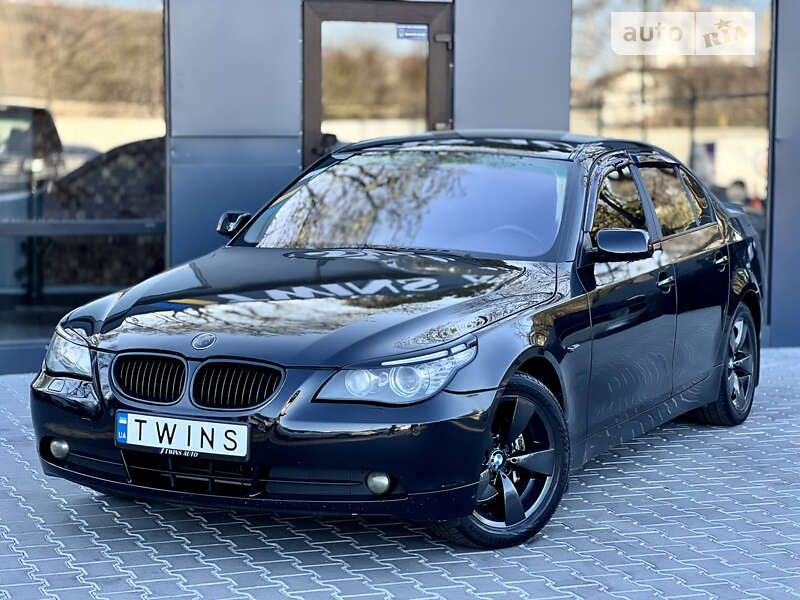 Седан BMW 5 Series 2003 в Одесі