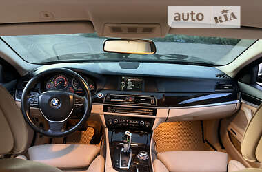 Седан BMW 5 Series 2011 в Днепре