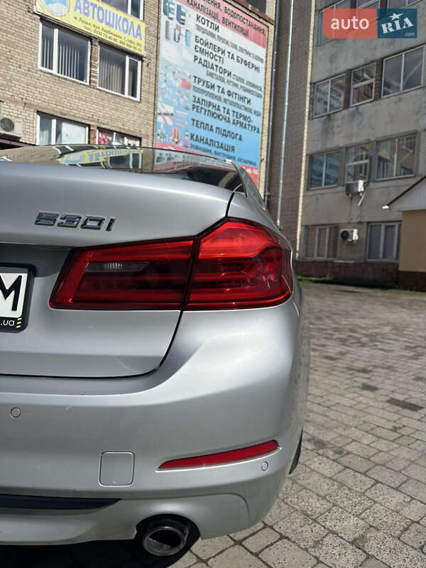 Седан BMW 5 Series 2017 в Луцке