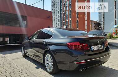 Седан BMW 5 Series 2015 в Львові