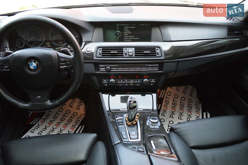 Седан BMW 5 Series 2011 в Львове