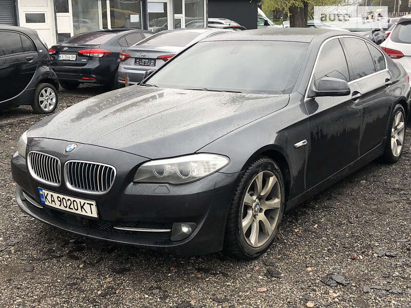 Седан BMW 5 Series 2010 в Киеве