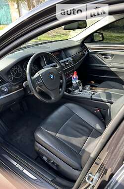 Седан BMW 5 Series 2013 в Миколаєві