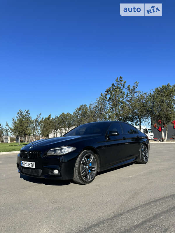 Седан BMW 5 Series 2016 в Измаиле