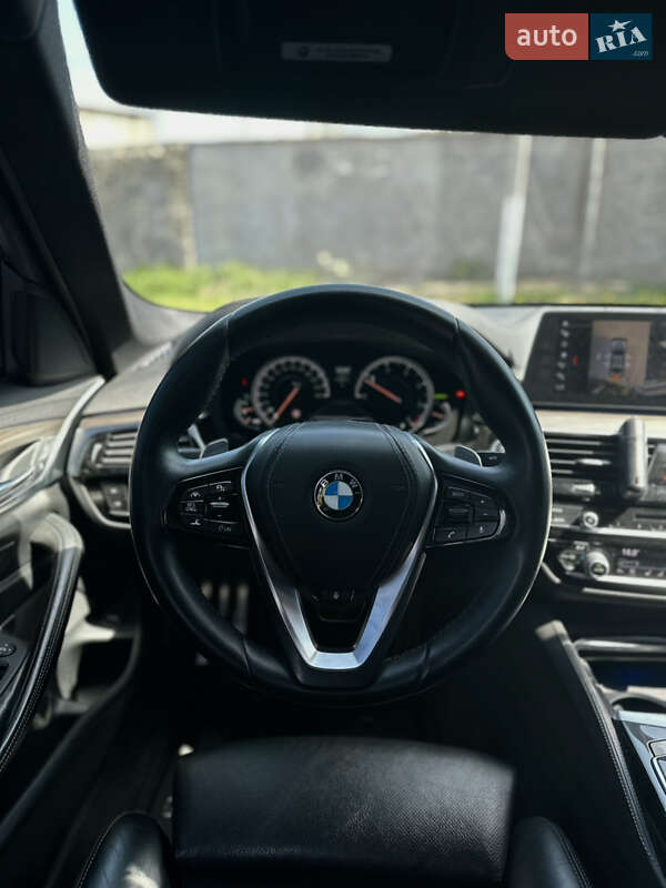 Седан BMW 5 Series 2018 в Измаиле
