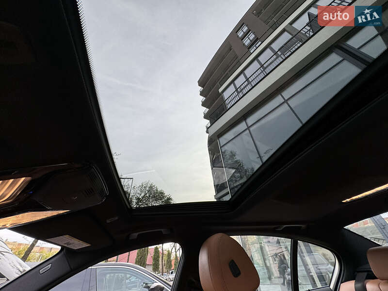 Седан BMW 5 Series 2017 в Ужгороде фото 39 Седан BMW 5 Series 2017 в Ужгороде