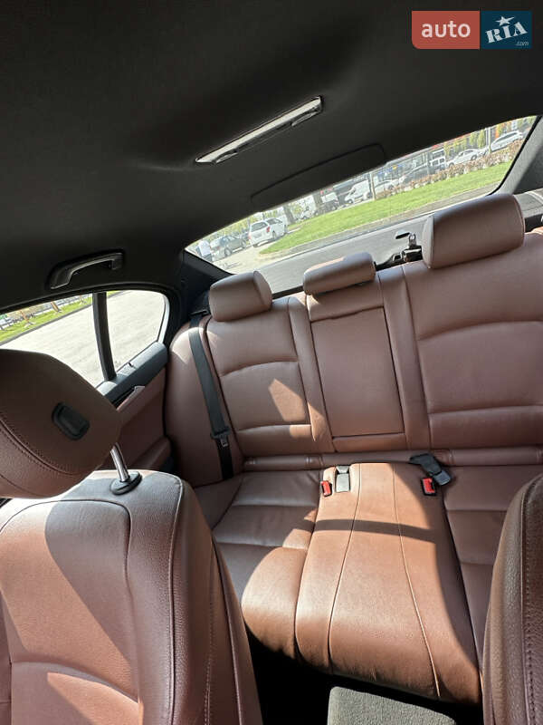 Седан BMW 5 Series 2013 в Киеве фото 7 Седан BMW 5 Series 2013 в Киеве