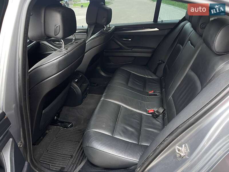Седан BMW 5 Series 2011 в Тернополі
