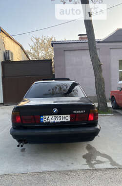 Седан BMW 5 Series 1995 в Кропивницькому