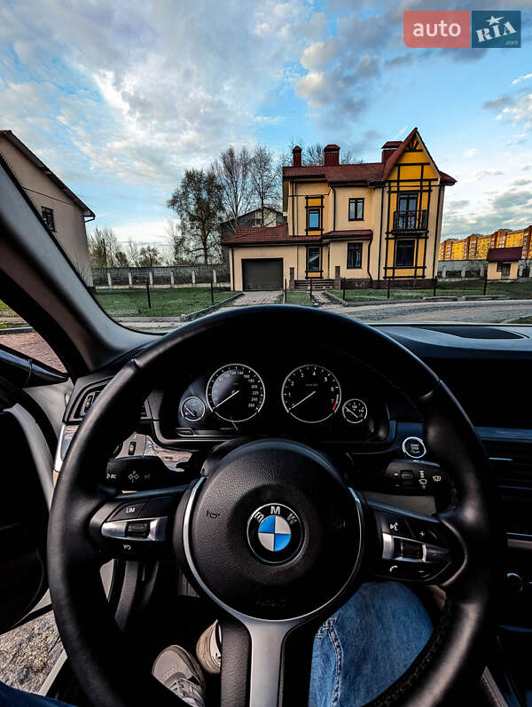 Седан BMW 5 Series 2013 в Кременчуге