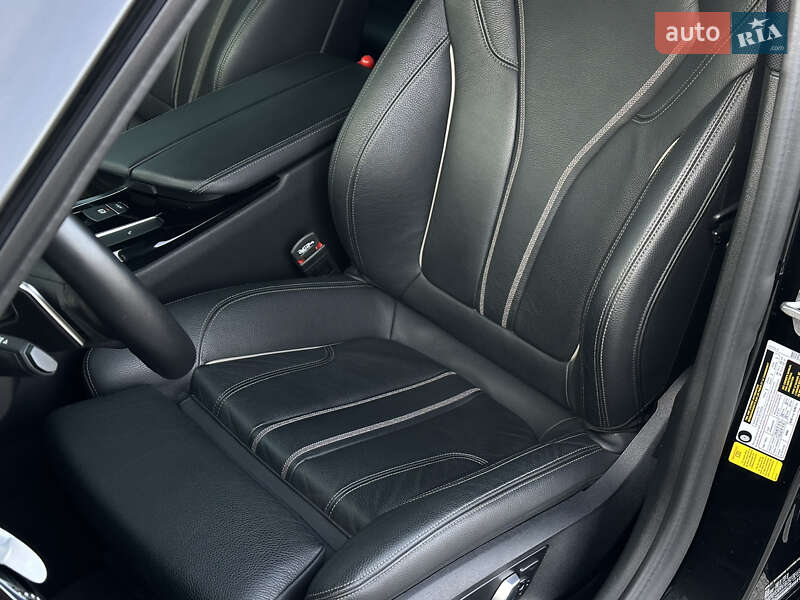 Седан BMW 5 Series 2019 в Запорожье