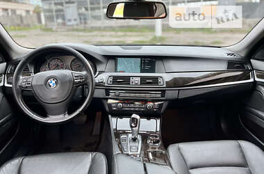 Седан BMW 5 Series 2012 в Валках