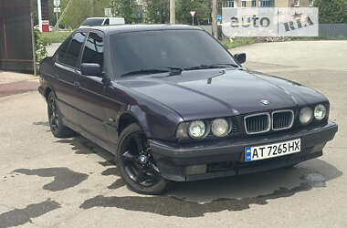 Седан BMW 5 Series 1995 в Покровську