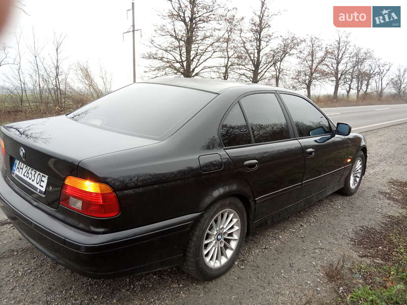Седан BMW 5 Series 2002 в Одесі