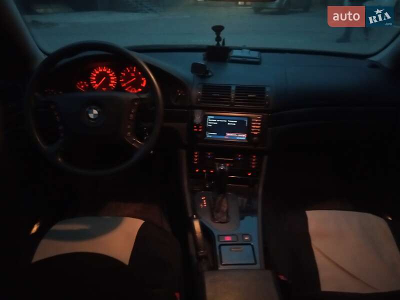 Седан BMW 5 Series 2002 в Одесі
