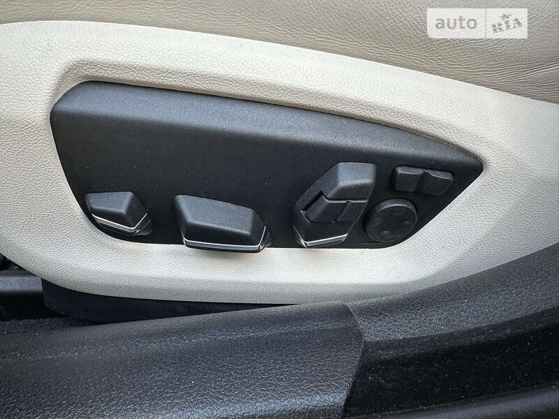 Седан BMW 5 Series 2013 в Одессе фото 19 Седан BMW 5 Series 2013 в Одессе