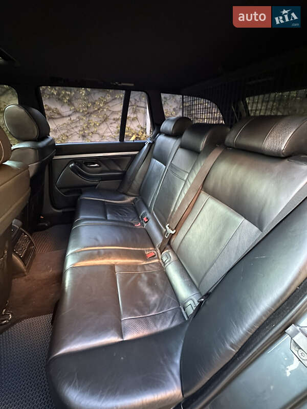 Універсал BMW 5 Series 2003 в Чернівцях