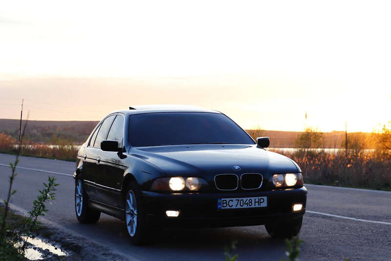 Седан BMW 5 Series 1998 в Рогатине