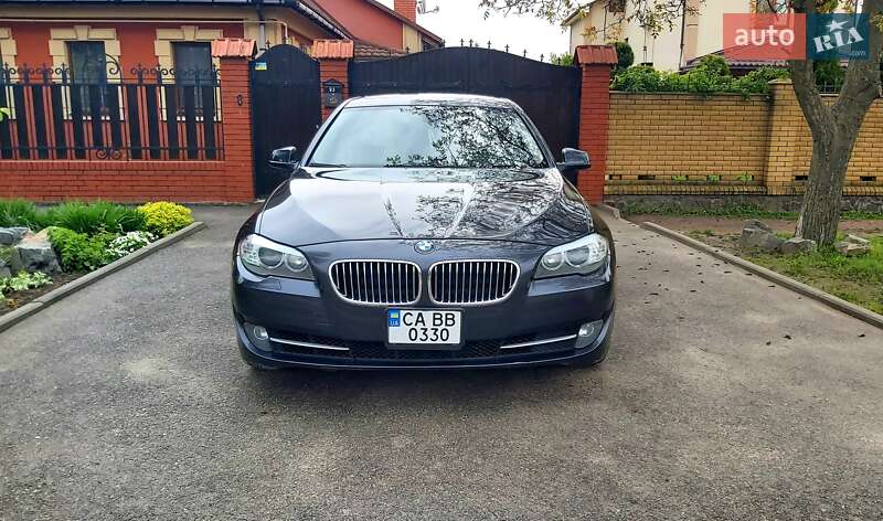 Седан BMW 5 Series 2012 в Черкасах