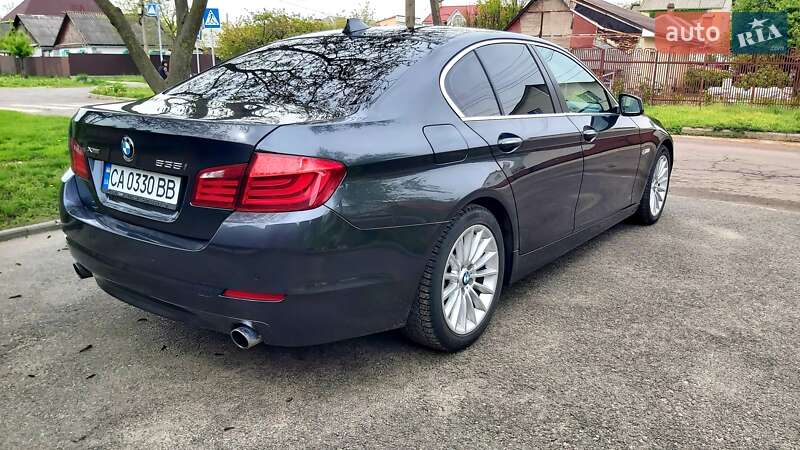 Седан BMW 5 Series 2012 в Черкасах