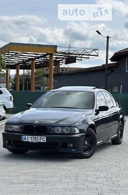 Седан BMW 5 Series 2000 в Ужгороді
