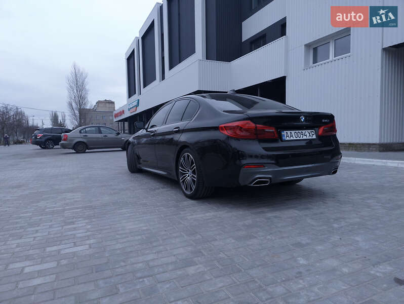 Седан BMW 5 Series 2017 в Кам'янському