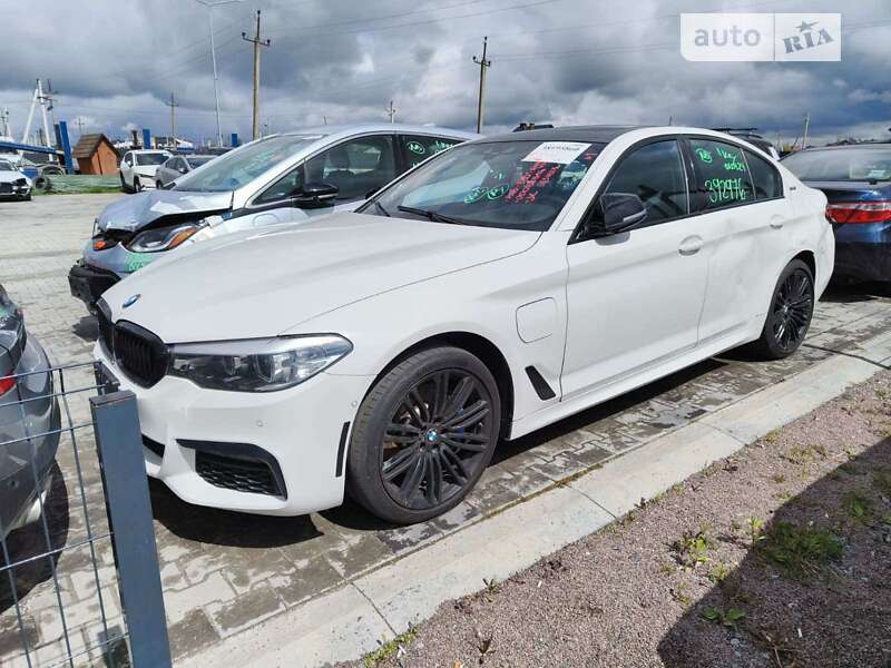 Седан BMW 5 Series 2019 в Бершади