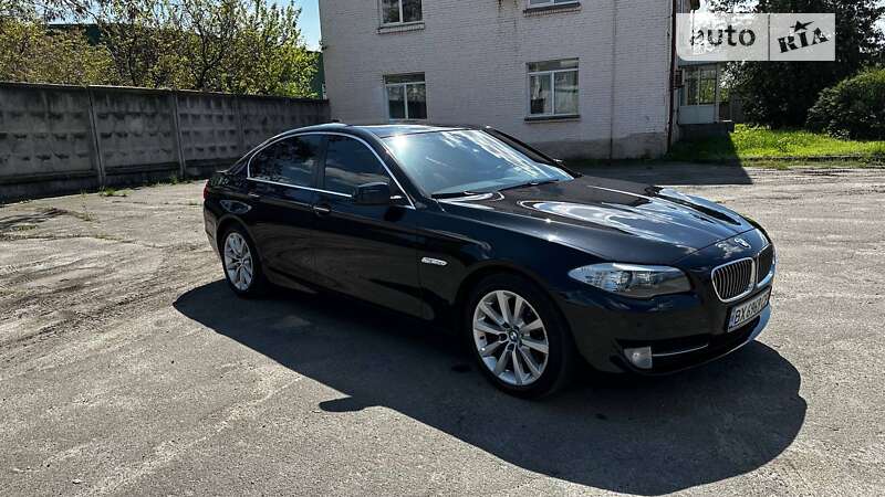 Седан BMW 5 Series 2013 в Киеве