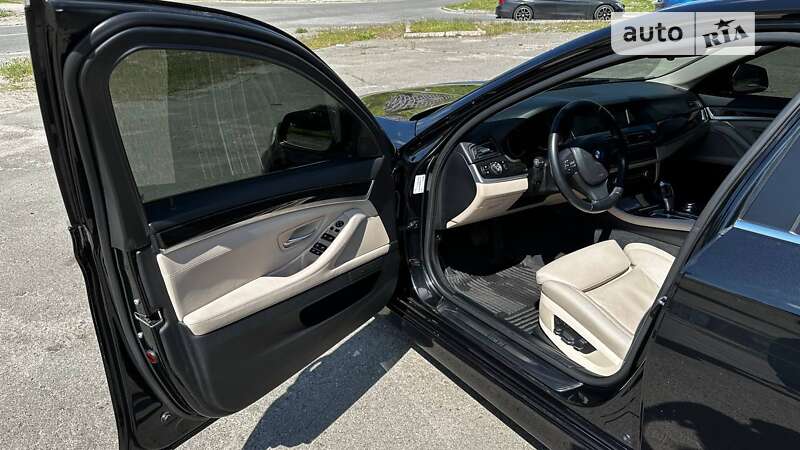 Седан BMW 5 Series 2013 в Киеве