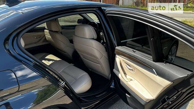 Седан BMW 5 Series 2013 в Киеве