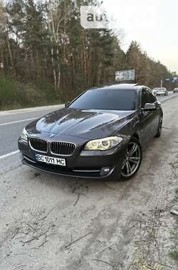 Седан BMW 5 Series 2012 в Городке
