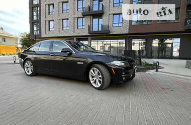 Седан BMW 5 Series 2013 в Львове