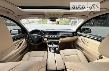 Седан BMW 5 Series 2012 в Тернополе