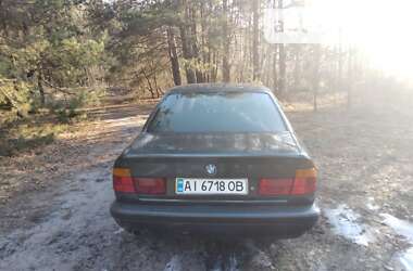 Седан BMW 5 Series 1991 в Боярці