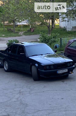 Седан BMW 5 Series 1995 в Кропивницькому