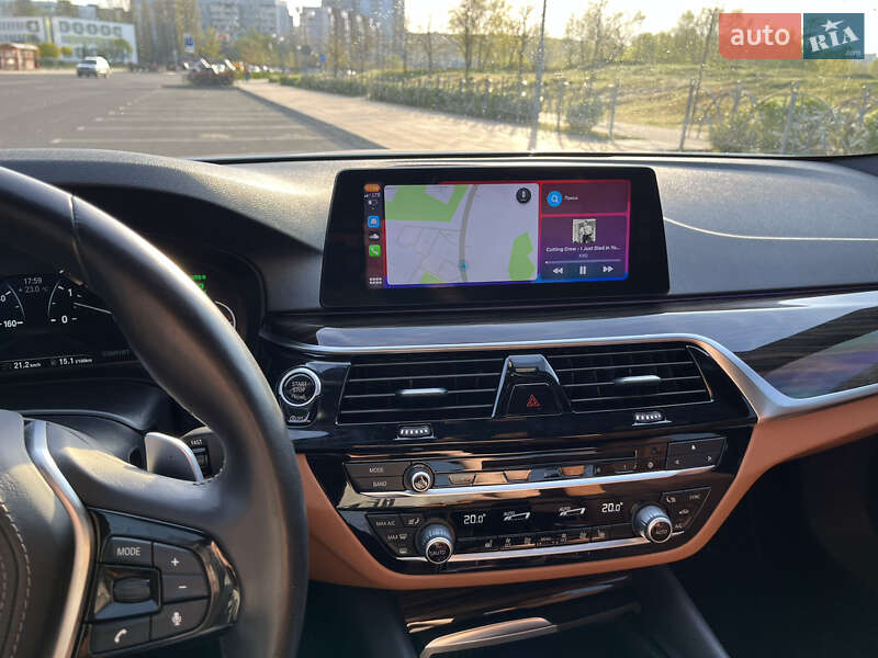 Седан BMW 5 Series 2017 в Черкасах