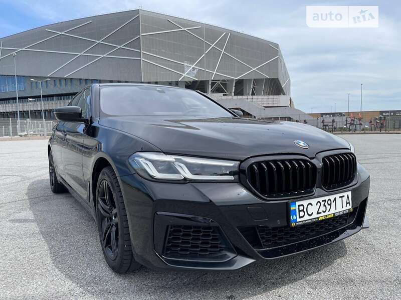 Седан BMW 5 Series 2020 в Львове