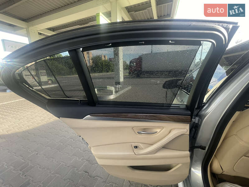 Седан BMW 5 Series 2013 в Дніпрі