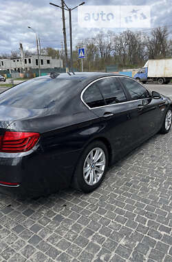 Седан BMW 5 Series 2015 в Каменском