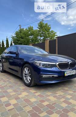 Седан BMW 5 Series 2016 в Киеве