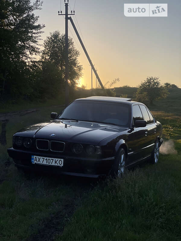 Седан BMW 5 Series 1995 в Харькове
