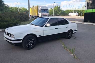 Седан BMW 5 Series 1991 в Дніпрі