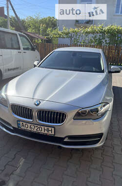 Седан BMW 5 Series 2013 в Мукачево