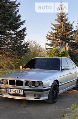 Седан BMW 5 Series 1991 в Калуше