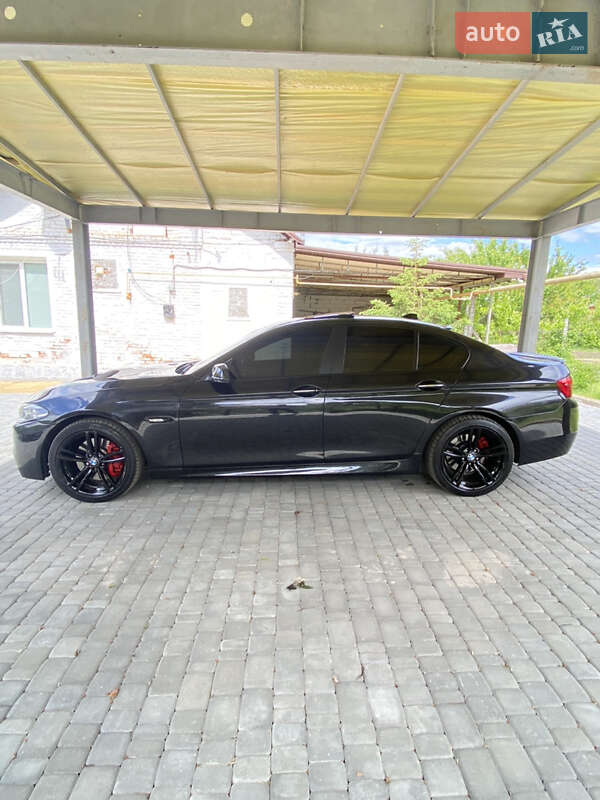 Седан BMW 5 Series 2010 в Южноукраїнську