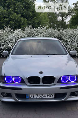 Седан BMW 5 Series 2000 в Миргороді