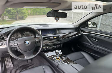 Седан BMW 5 Series 2013 в Яворові